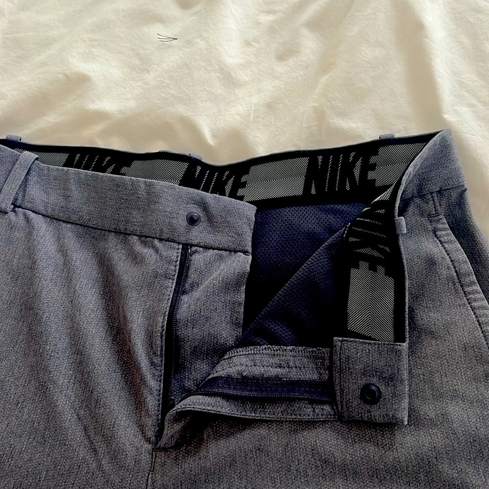 Nike men’s golf shorts size 30 - grey